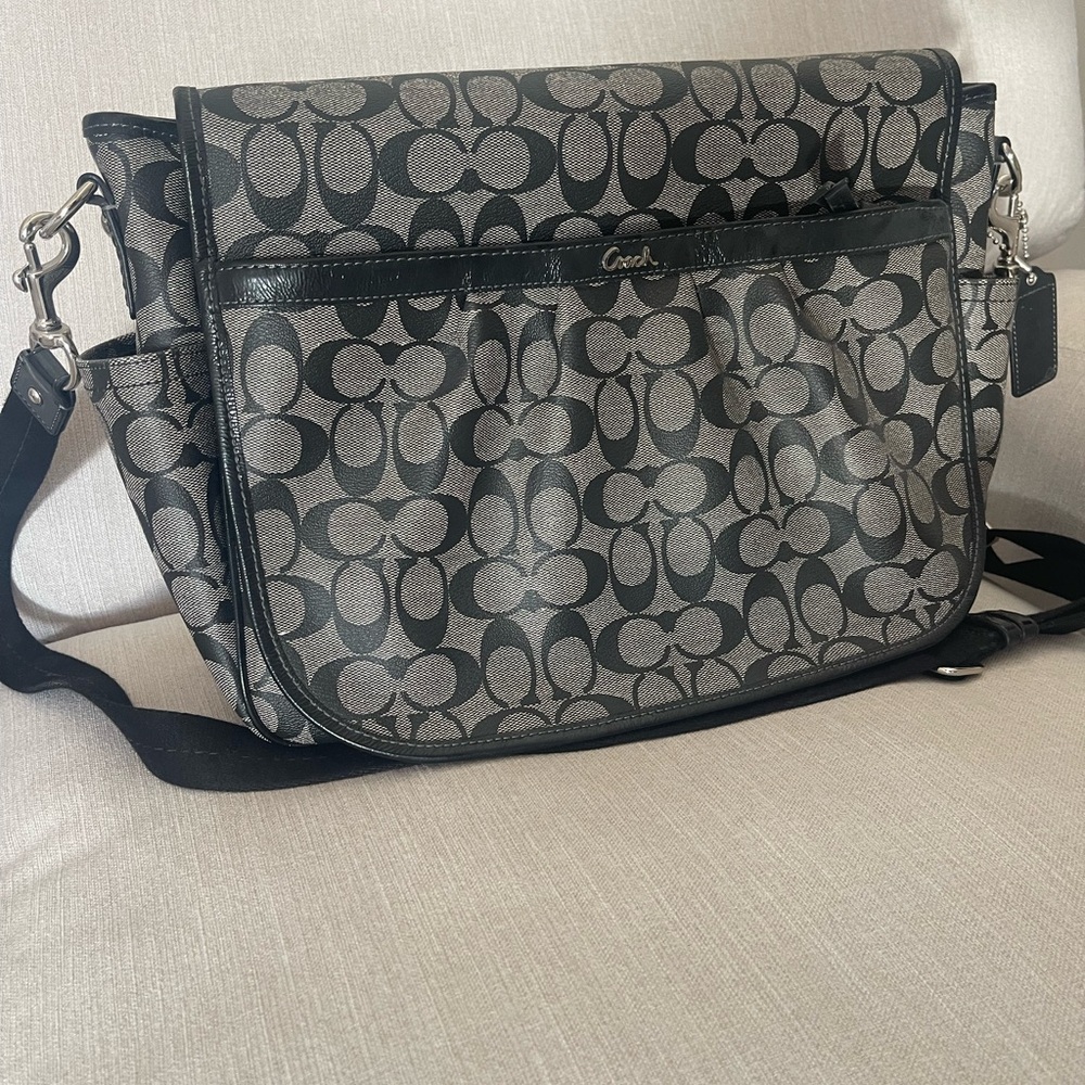 Coach Black and Gray Signature Shoulder Bag